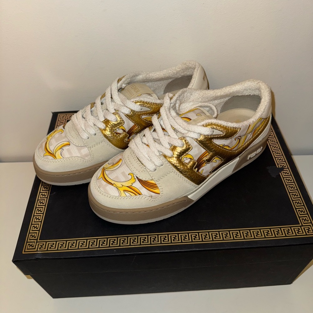 Fendi X Versace
Authentic & NWT
Women's Fendace
Sneakers Sz. 39